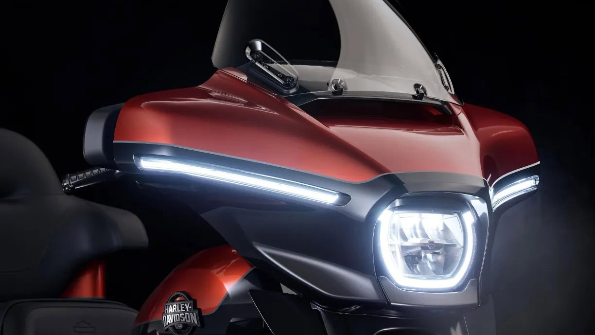 Street Glide Ultra headlight